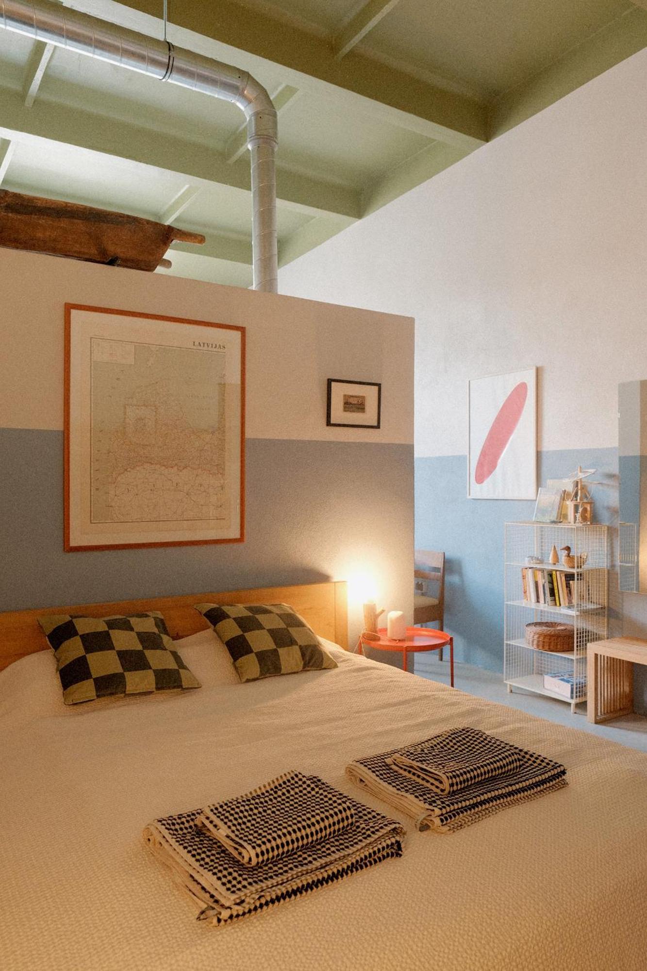 Artist Loft In Creative Neighbourhood Of Apartment